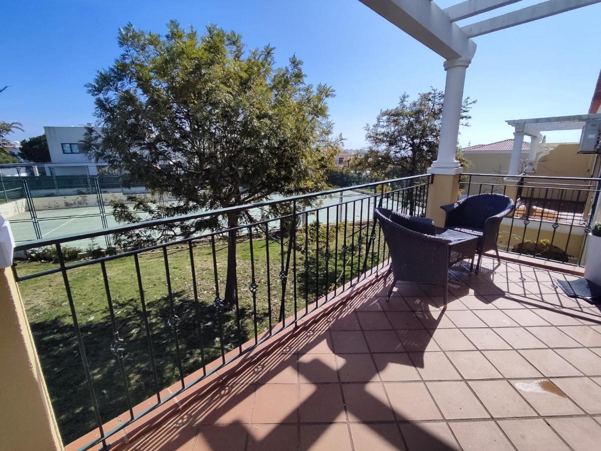 1D Areias De Porches, Pool & A/C - Casas & Papeis Apartment อาร์มาซอง เด เปรา ภายนอก รูปภาพ